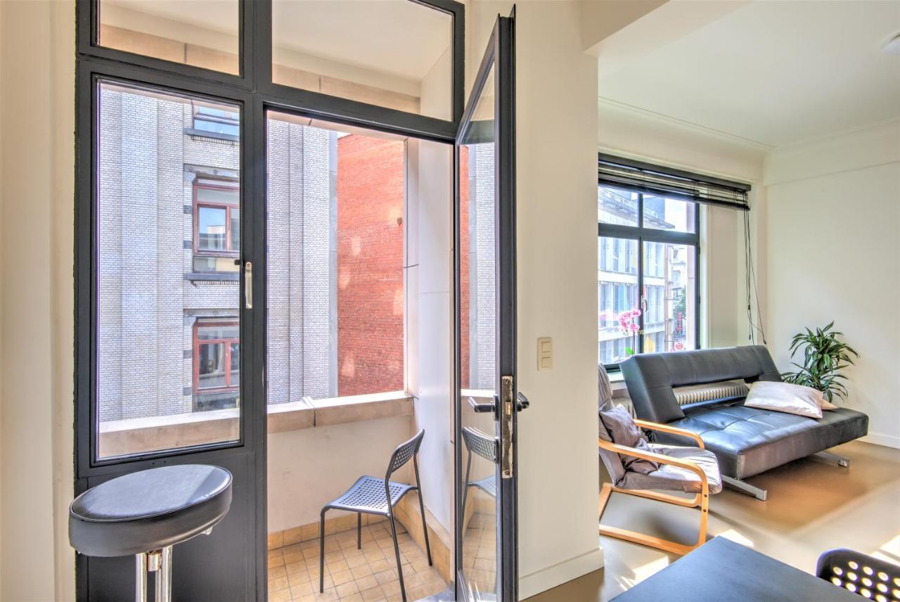 Apartment Spacious In The Heart Of *